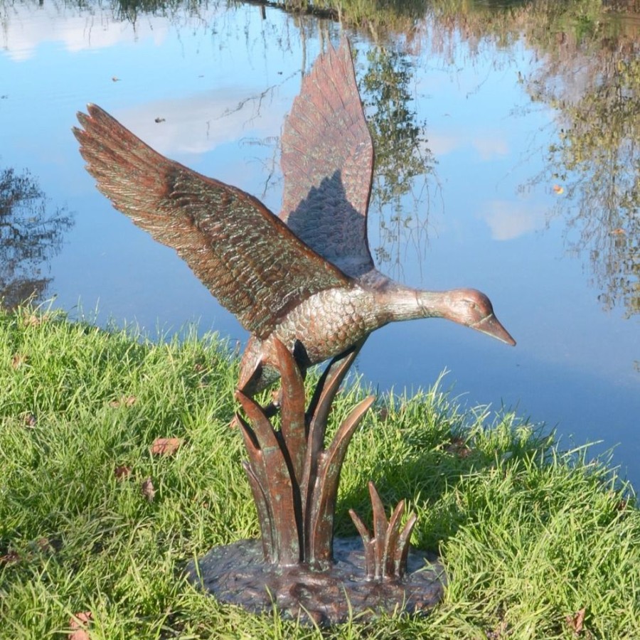 STATUES & SCULPTURES Flying Duck Bronze Metal Garden Ornament Hot