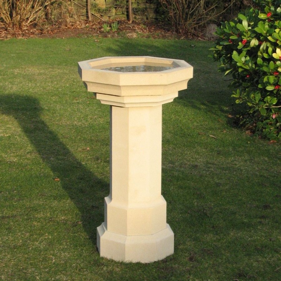 STATUES & SCULPTURES Gothic Design Stone Garden Birdbath Hot