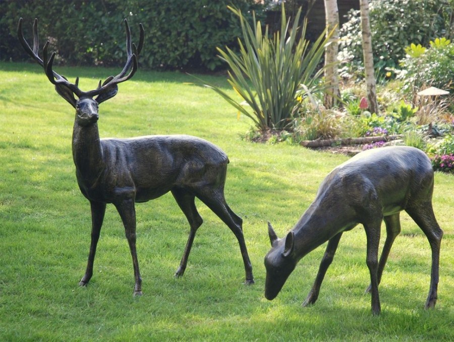 STATUES & SCULPTURES Wild Stag & Doe Life-Size Bronze Garden Statues Best