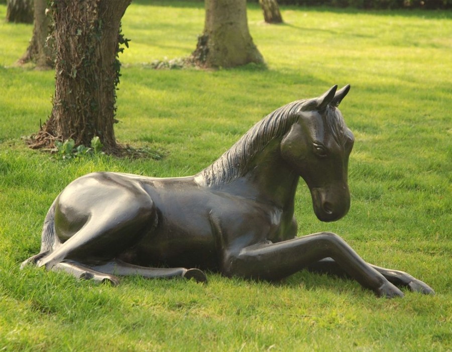 STATUES & SCULPTURES Laying Foal Bronze Metal Garden Statue Wholesale