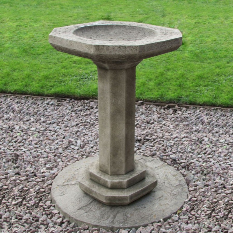 STATUES & SCULPTURES Balmoral Stone Garden Bird Bath Clearance