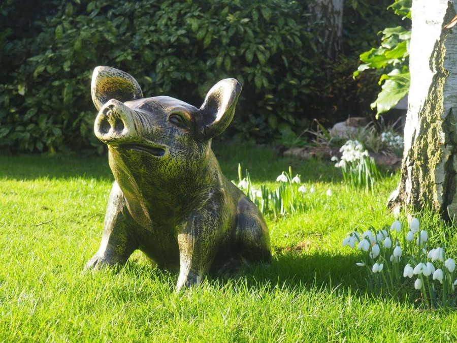 STATUES & SCULPTURES Baby Piglet Bronze Metal Garden Ornament Hot