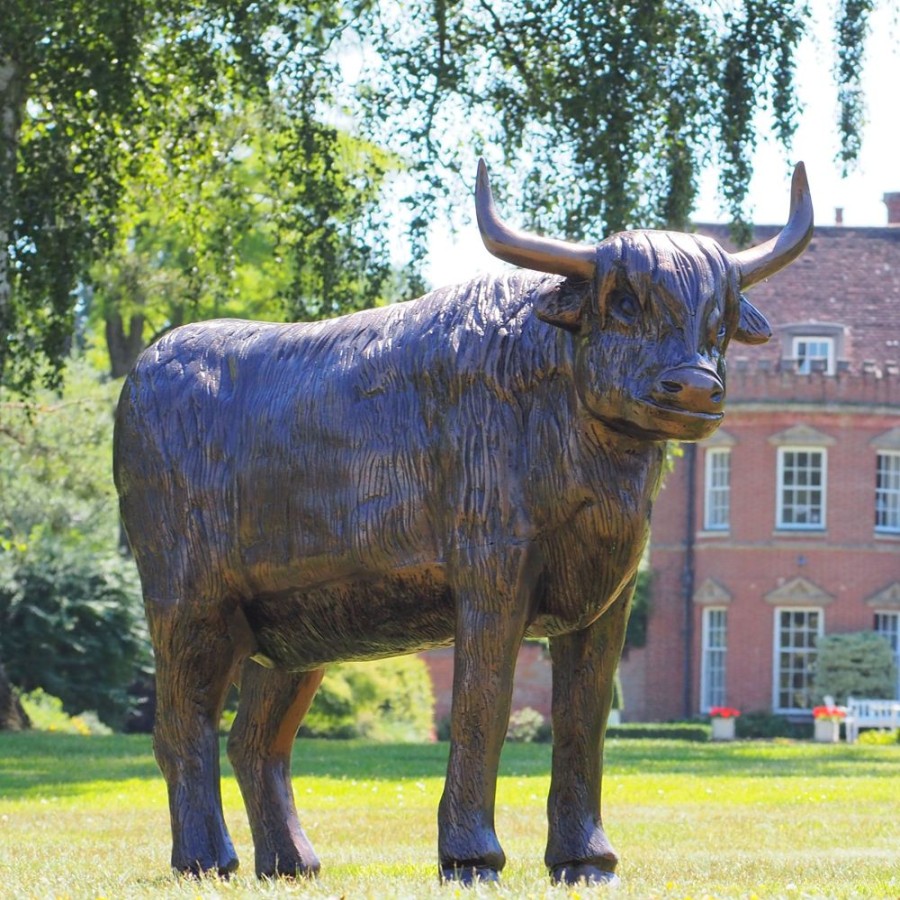 STATUES & SCULPTURES Highland Cow Bronze Metal Garden Statue Hot