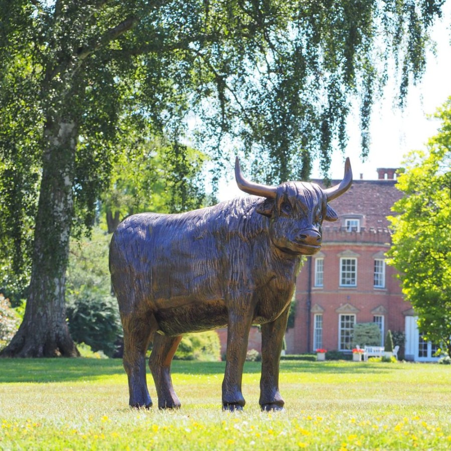 STATUES & SCULPTURES Highland Cow Bronze Metal Garden Statue Hot