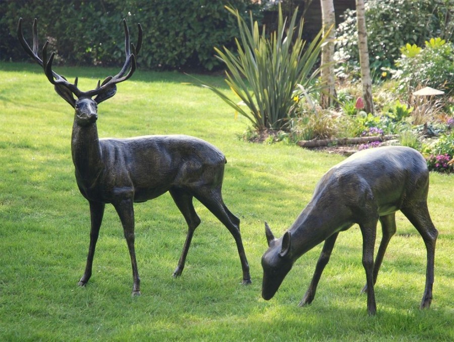 STATUES & SCULPTURES Wild Stag & Doe Life-Size Bronze Garden Statues Best