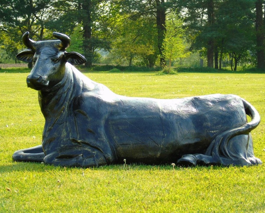 STATUES & SCULPTURES Angus Cow Life-Size Bronze Metal Garden Statue Online